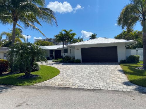 1269 Bimini Ln, West Palm Beach, FL 33404-2770