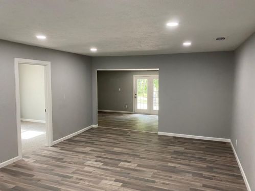 8621 Eden Valley Ln, Dallas TX  75217-3408 exterior