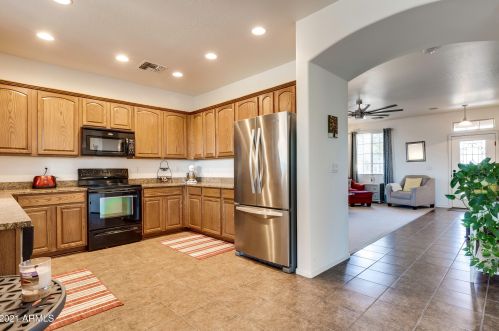 26800 176 Ln, Sun City AZ  85387-1072 exterior