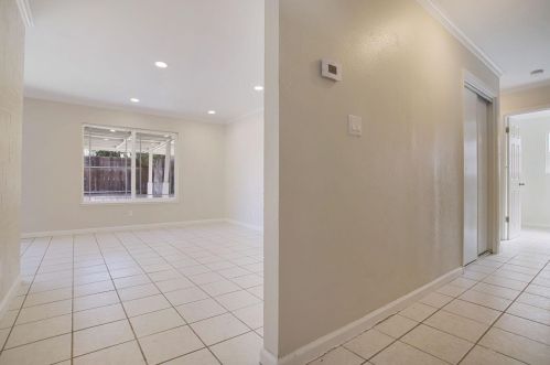2321 Jeanine Dr, Modesto CA  95355-4064 exterior