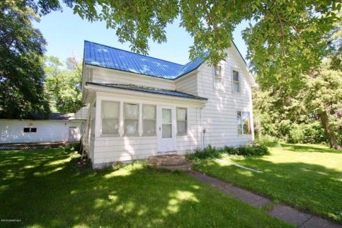 50530 50th St, Bricelyn, MN 56014-2046