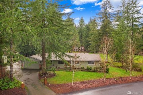 6321 Neylon Dr, Olympia, WA 98512-2117