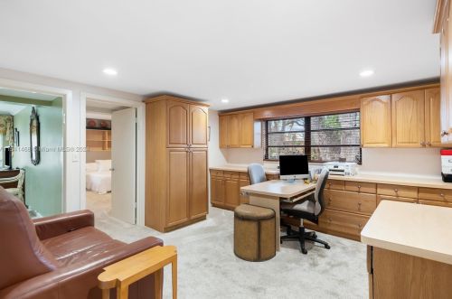 3071 35 St, Hollywood FL 33021-2627 exterior