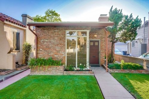 3579 Lemon Ave, Long Beach, CA 90807-4747