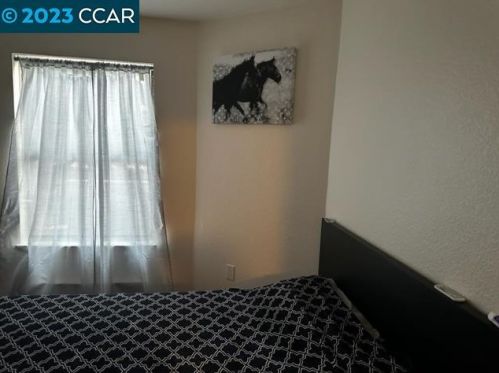 7 Lancaster Cir, West Pittsburg CA  94565-6659 exterior