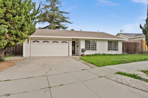 3116 Haga Dr, San Jose, CA 95111-2227
