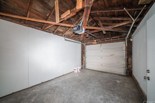 1445 Salina St, Upland CA  91786-8132 exterior