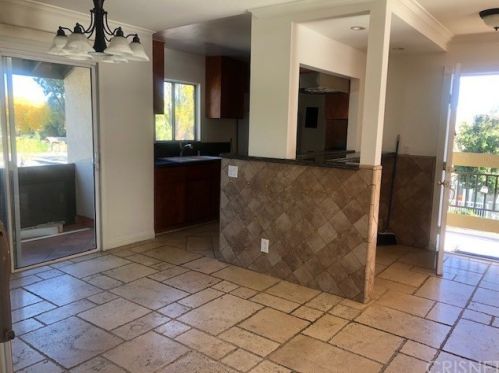 25765 Hogan Dr, Santa Clarita, CA 91355-2331