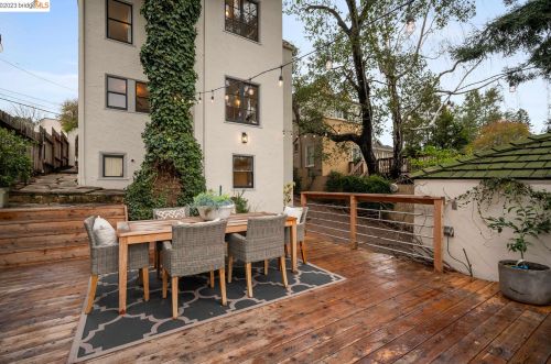 1230 Holman Rd, Oakland CA  94610-2541 exterior