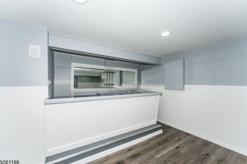 524 Laurel Ave, Roselle Park NJ  07204-1542 exterior