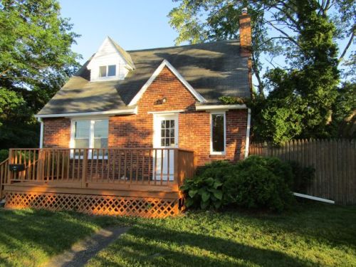 304 Union St, Medina, OH 44256-1849