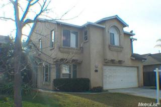 746 Alameda St, Manteca, CA 95336-4027