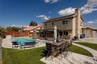 13518 Ladrillo Way, Victorville, CA 92392-6384
