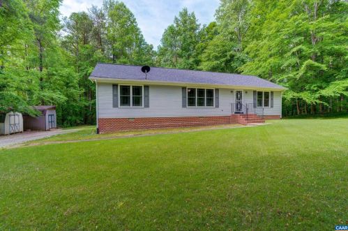 574 Warbonnet Trl, Mineral VA  23117-2838 exterior