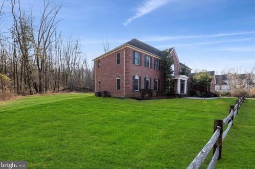 502 Cherry Valley Rd, Princeton NJ  08540-7681 exterior