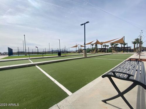 22876 Nightingale Rd, Queen Creek AZ  85142-3304 exterior