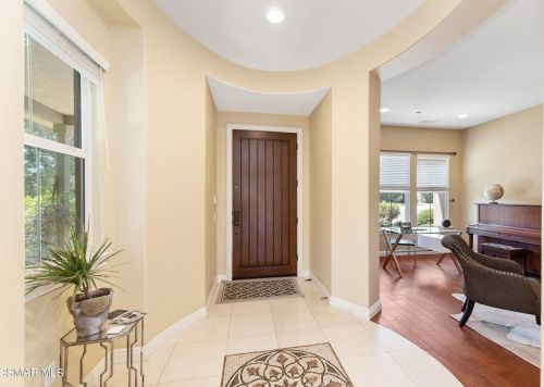 3824 Doheney Ct, Simi Valley CA  93063-0208 exterior