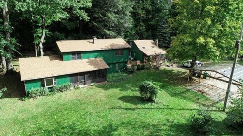 730 Sirak Dr, Fairview, PA 16415-1412