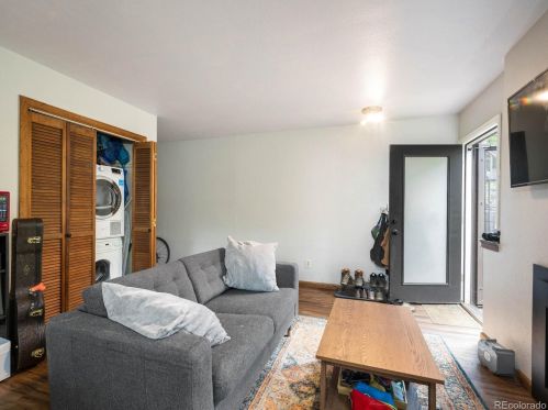 365 Pearl St, Boulder CO 80302-4928 exterior