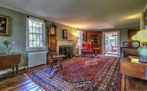 354 Moose Hill Rd, Upper Stepney CT  06468-2404 exterior