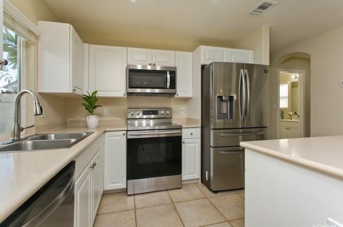 911086 Kaileolea Dr, Ewa Beach HI  96706-5033 exterior