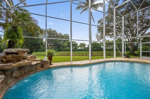 6638 Newport Lk Cir, Boca Raton FL 33496-3001 exterior