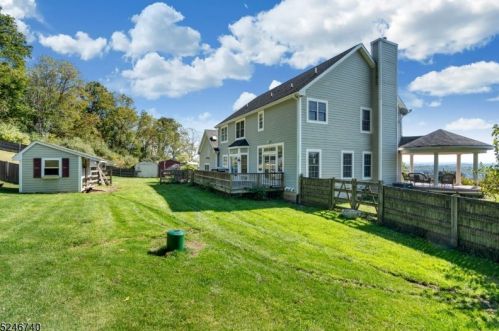 54 Morris Ave, Fredon NJ  07860-4900 exterior