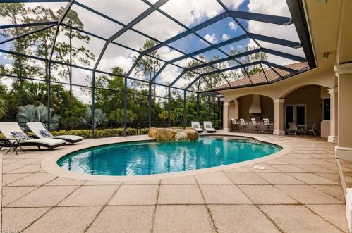 65 31 St, Naples FL 34117-3100 exterior