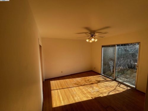 3539 Joaquin Miller Rd, Oakland CA  94602-2649 exterior