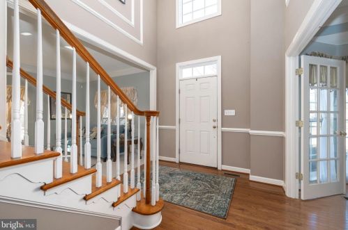170 Hemlock Dr, Cochranville, PA 19330-9401