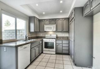 4 Locust, Irvine CA  92604-3136 exterior