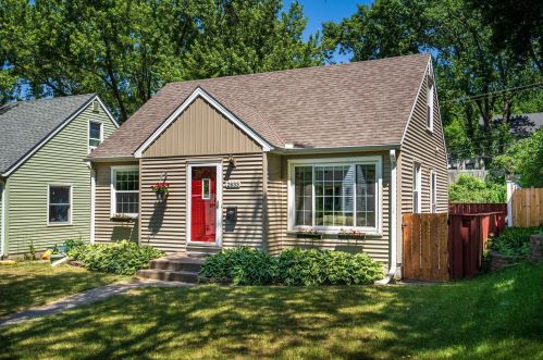 2833 Alabama Ave, Minneapolis, MN 55416-1803