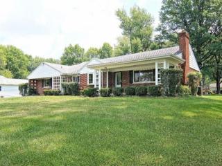 7670 Sagamore Dr, Cincinnati, OH 45236-3016