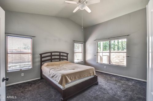 1088 Sierra St, Gilbert AZ  85296-3832 exterior