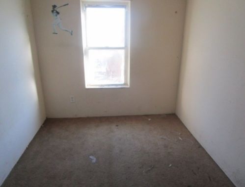 236 18th Ave, Whitaker PA  15120-1816 exterior