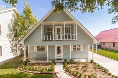 12369 Pecan Island Rd, Jarreau, LA 70749-3217