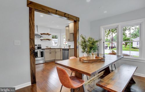 1053 Wayne Ave, Carlisle PA  17013-1640 exterior