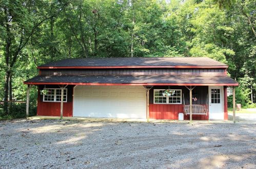 18131 Bear Swamp Rd, Marysville OH  43040-9330 exterior