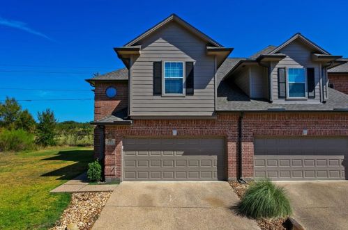 1425 Villa Maria Rd, Bryan, TX 77801-4224