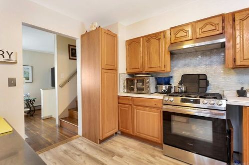 1 Intervale Ave, White Plains NY  10603-1708 exterior