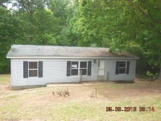410 Franklin Dr, Winston Salem, NC 27107-9226