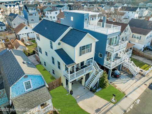 25 Miller St, Monmouth Hills NJ  07732-1751 exterior