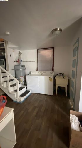 2700 23rd St, Oakland, CA 94601-1824