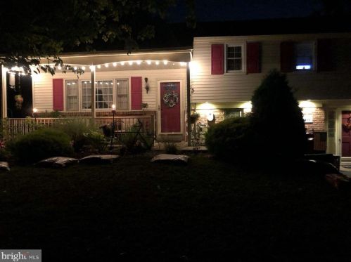1101 Davisville Rd, Southampton, PA 18966-3249
