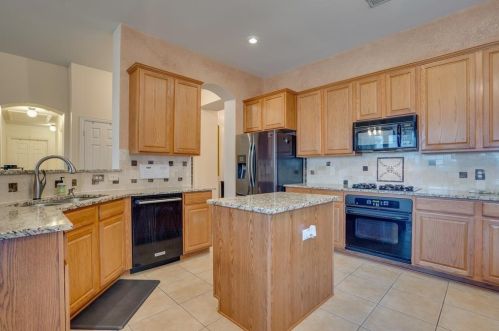 2445 Marble Canyon Dr, Oak Point TX  75068-6842 exterior