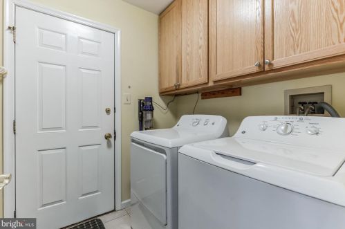 107 Wilson Dr, Collegeville PA  19473-2341 exterior