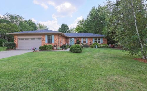 5593 Beech Grove Dr, Milford, OH 45150-9693