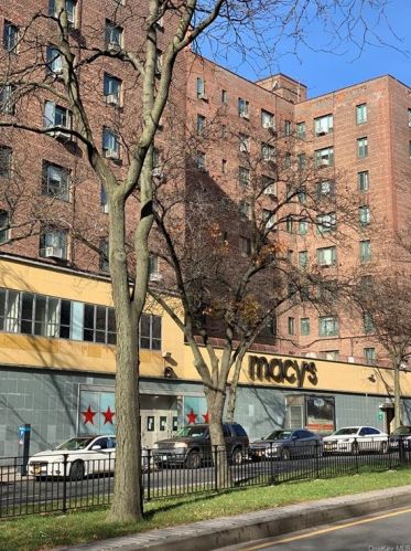 2120 Tremont Ave, Bronx NY  10462-5755 exterior