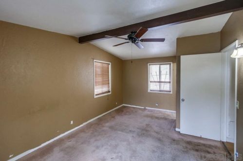 306 Morningside Ter, Vista, CA 92084-6136