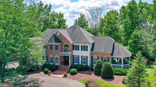 8 Knollwood Rd, East Amwell Township, NJ 08551-2041